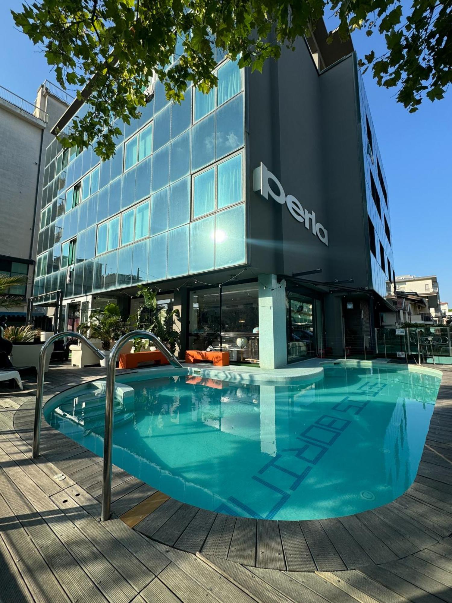 Hotel Perla - The Storyhoteller Riccione Esterno foto